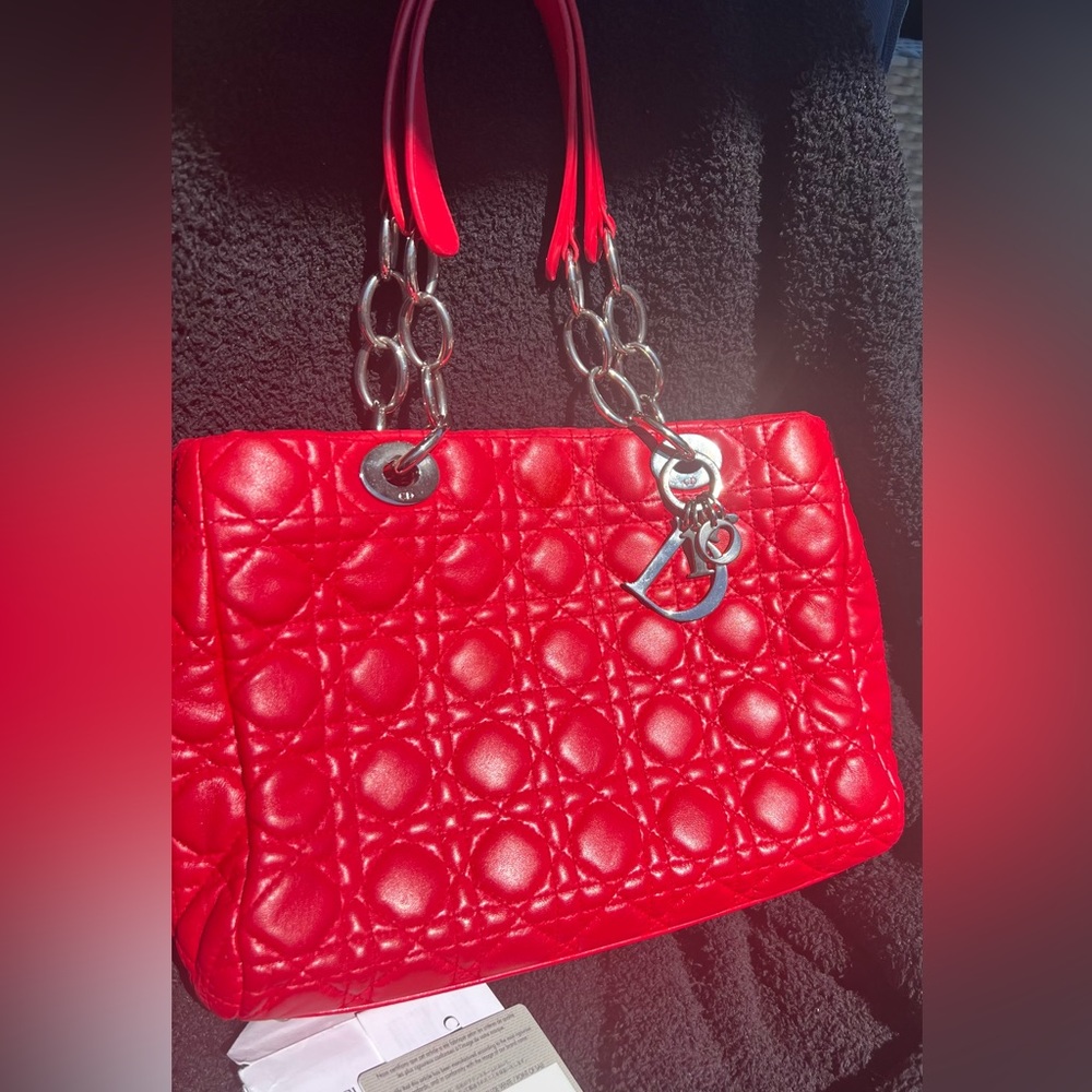 Dior Shopper